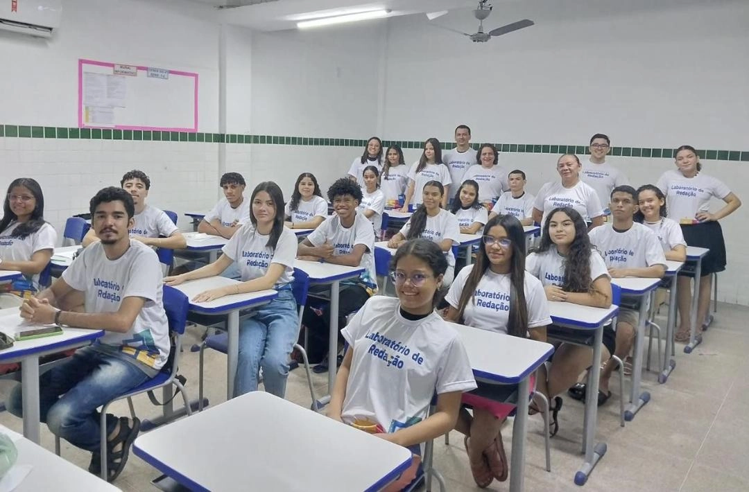 Laboratório de Redação: estudantes da rede estadual iniciam preparação intensiva em busca da nota mil no Enem 2026