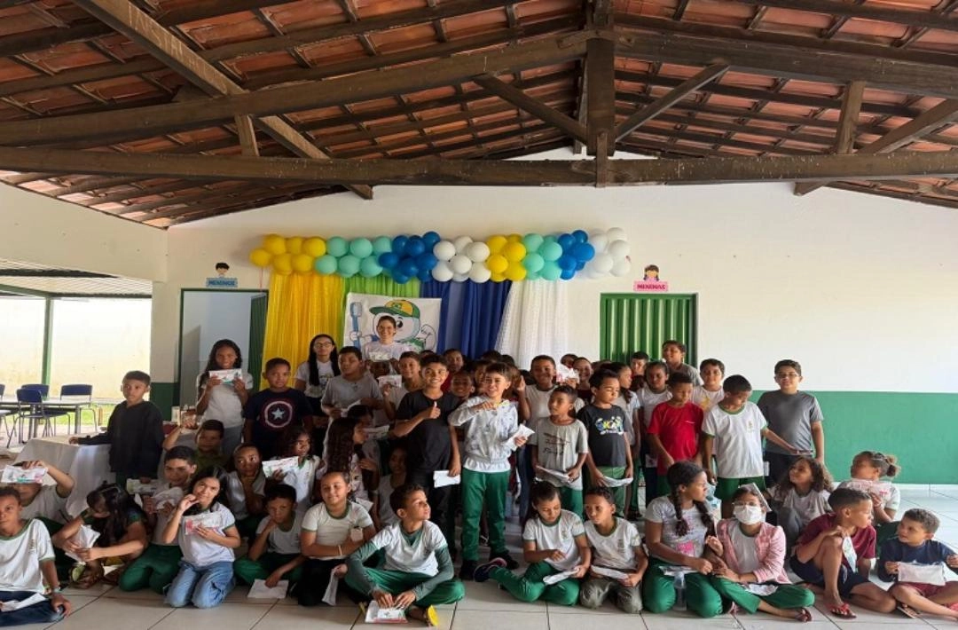 Programação do Dia B realiza atendimento de saúde bucal em escola de São Miguel do Fidalgo