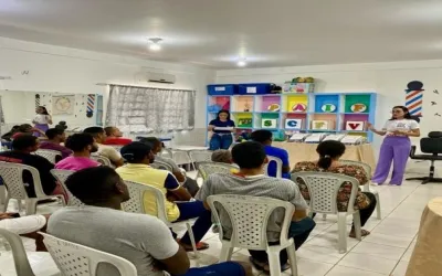 Curso de corte de cabelo e barbearia aproxima jovens do mercado de trabalho em Oeiras