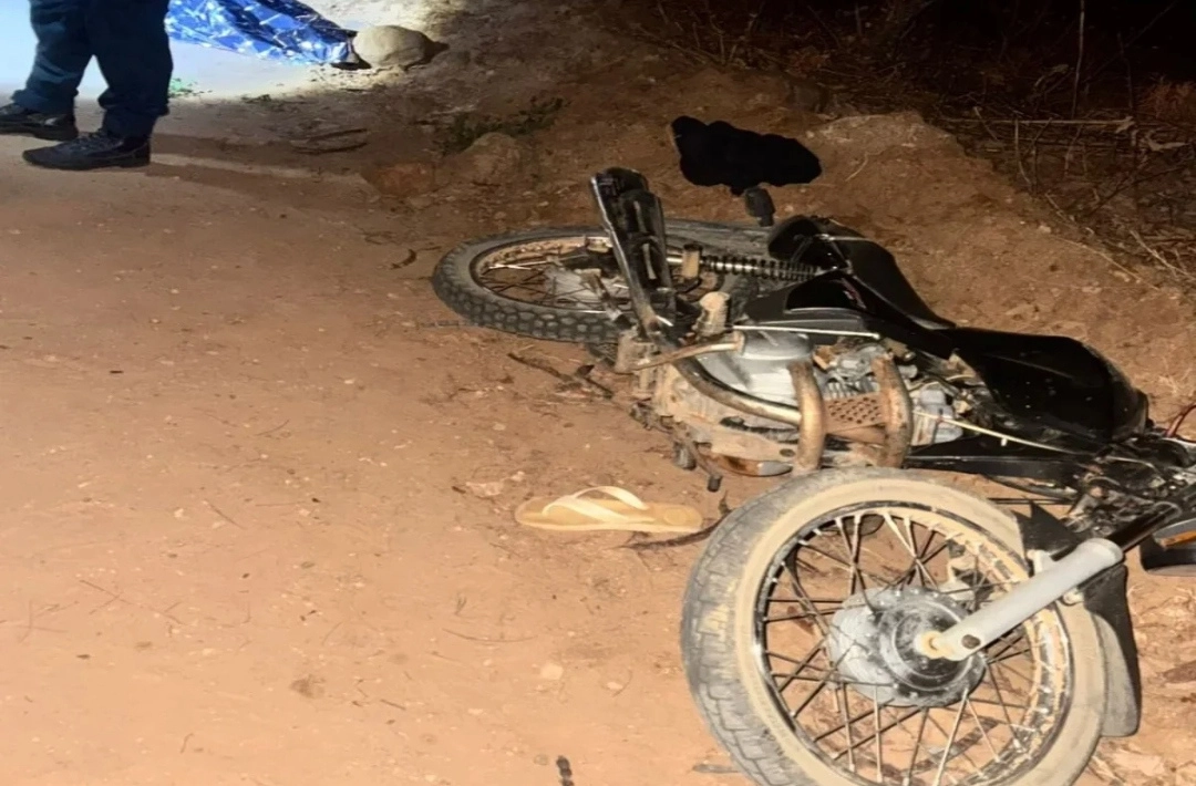 Homem morre em acidente de motocicleta na zona rural de Simões