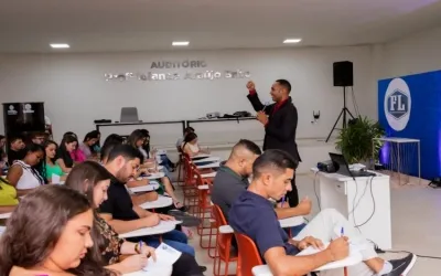 FL Palestras e Treinamentos celebra 7 anos com palestra em Simplício Mendes