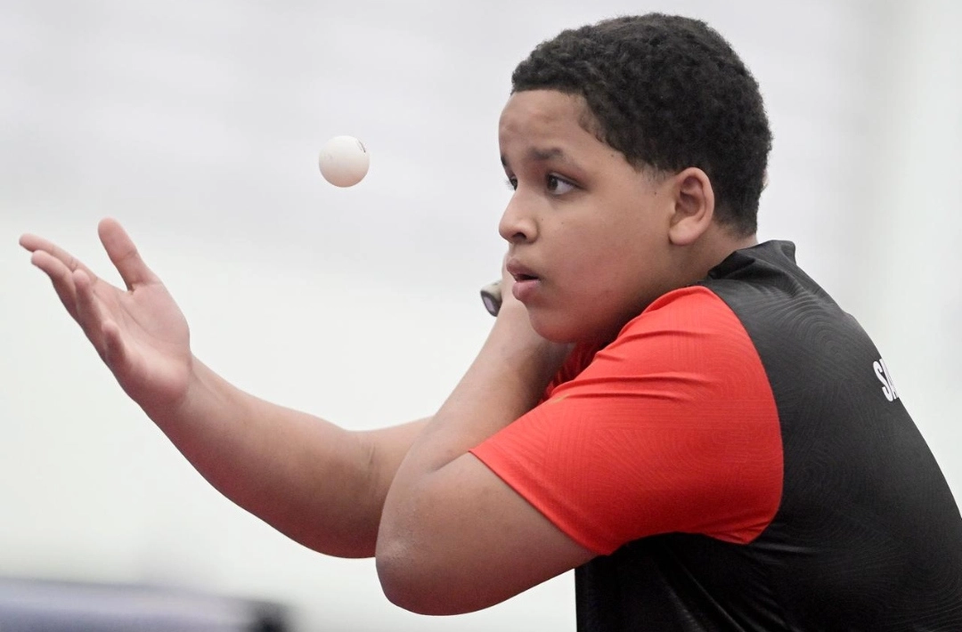 De Oeiras a Santa Catarina, mesa-tenista Israel Júnior conquista três medalhas nos Jogos da Juventude