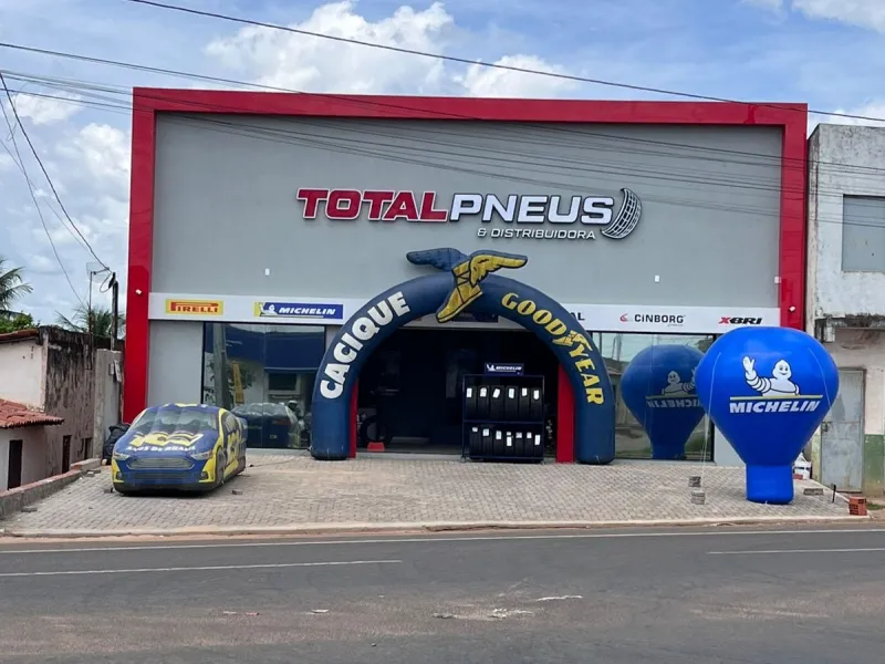 Loja Total Pneus em Oeiras, com preços promocionais para linha leve, caminhonete e caminhões