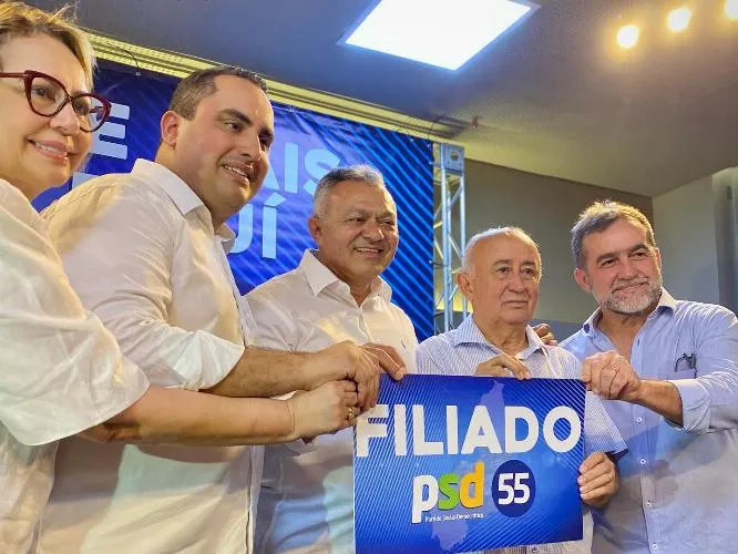 Pré-candidato a prefeito de Oeiras, José Alberto, se filia ao PSD em evento político em Teresina