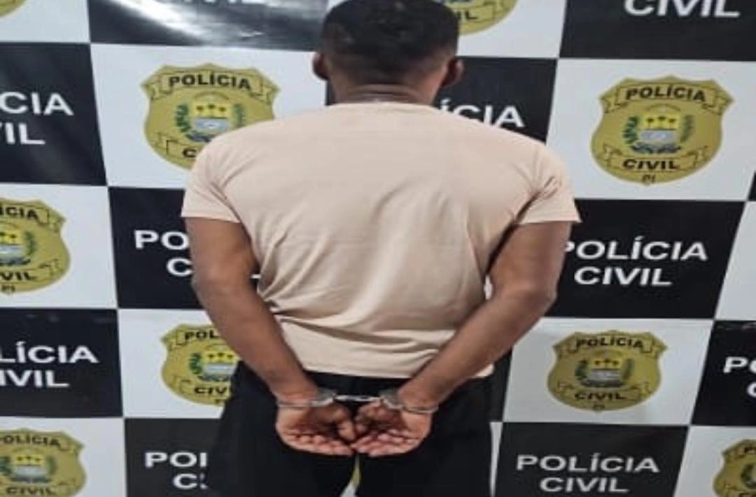 Homem é preso com motocicleta furtada em Oeiras