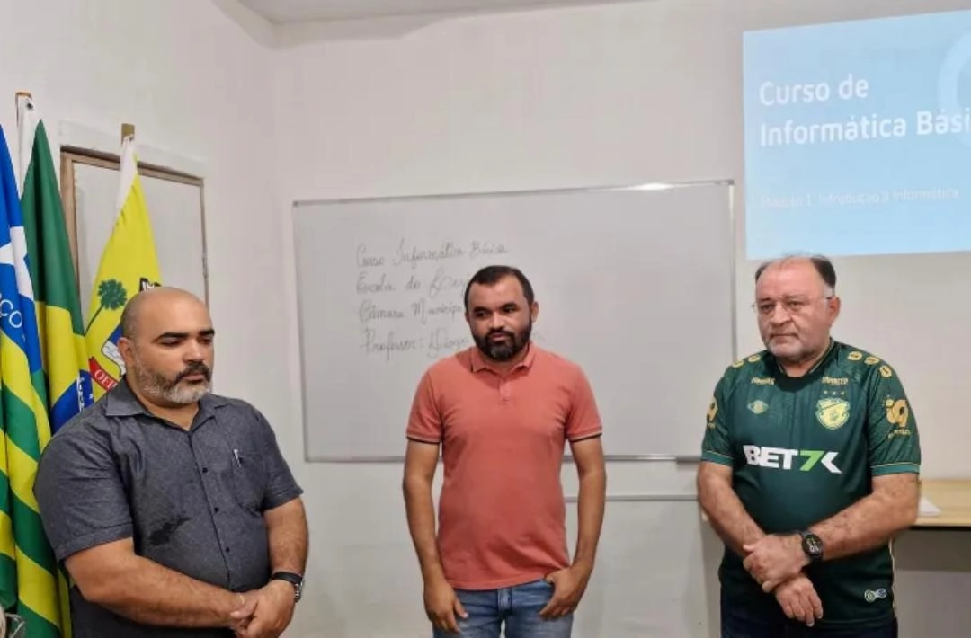 Câmara de Oeiras inicia curso de informática básica e avançada para servidores através da Escola do Legislativo