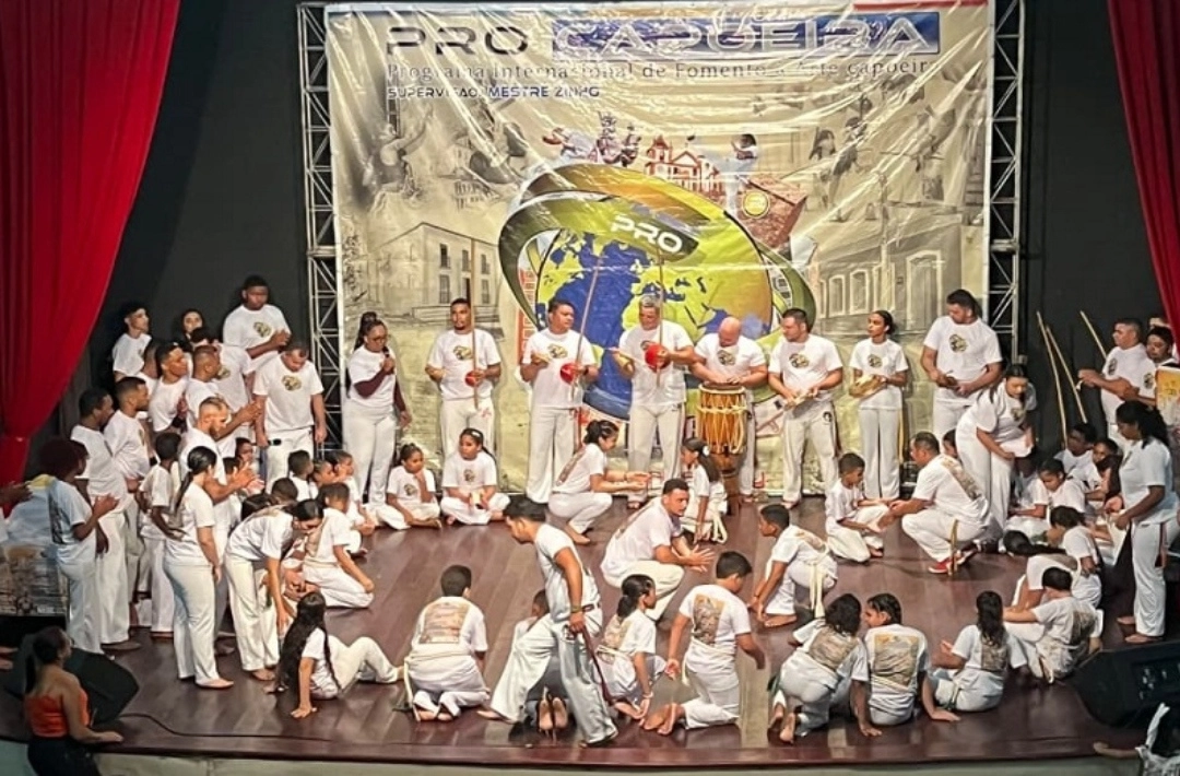 Festival Pro CapOeiras 2026 reúne capoeiristas e alunos de projetos sociais em Oeiras