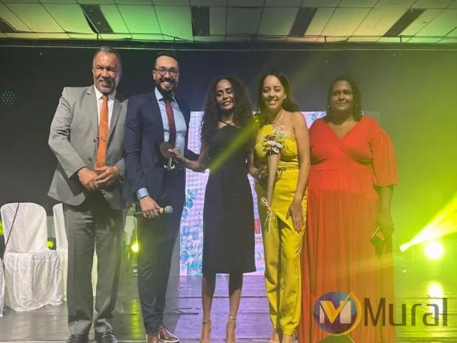 Advogada oeirense recebe prêmio de melhor advogada em premiação na grande São Paulo
