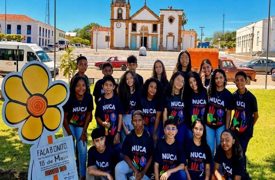 Adolescentes do NUCA participam de campanhas e debates ligados à proteção da infância em Oeiras