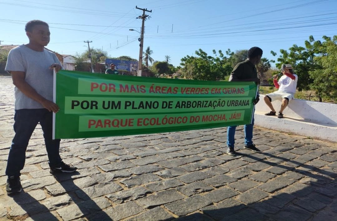 Poetas, artistas e estudantes lançam livro e reividicam Parque Ecológico do Mocha em Oeiras