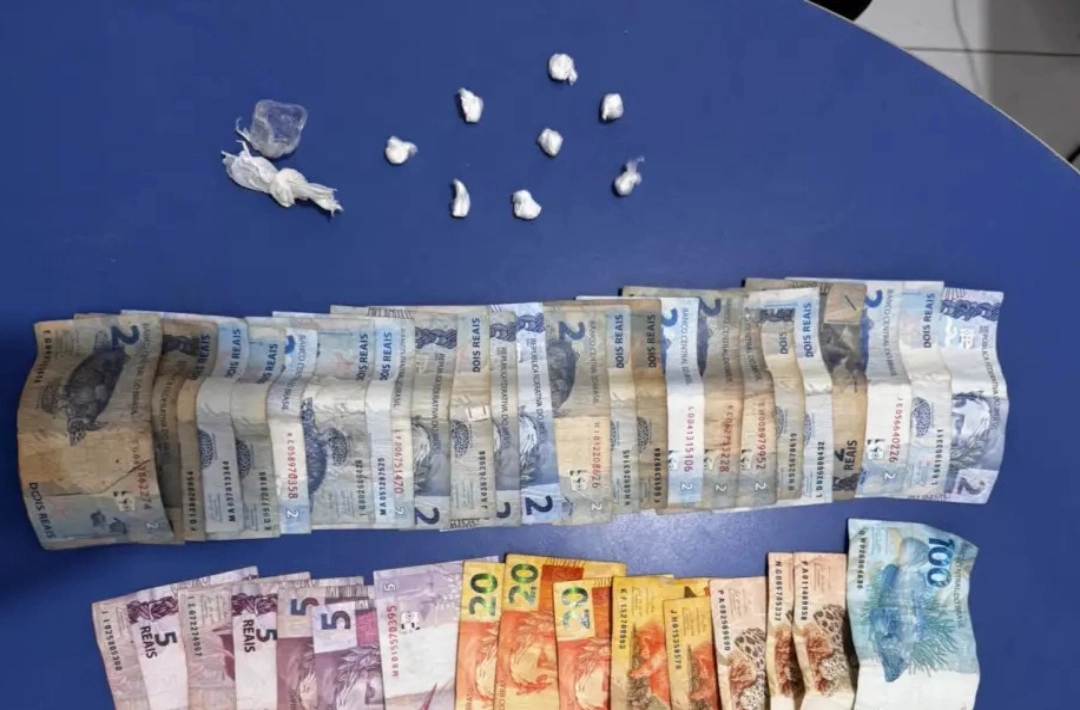 Menor é conduzido à Delegacia de Oeiras após ser encontrado com drogas e dinheiro em São João da Varjota
