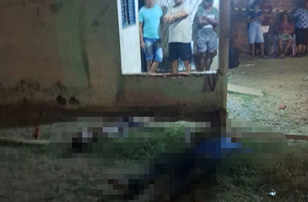 Irmãos são mortos a tiros enquanto bebiam em residência na zona Sul de Teresina