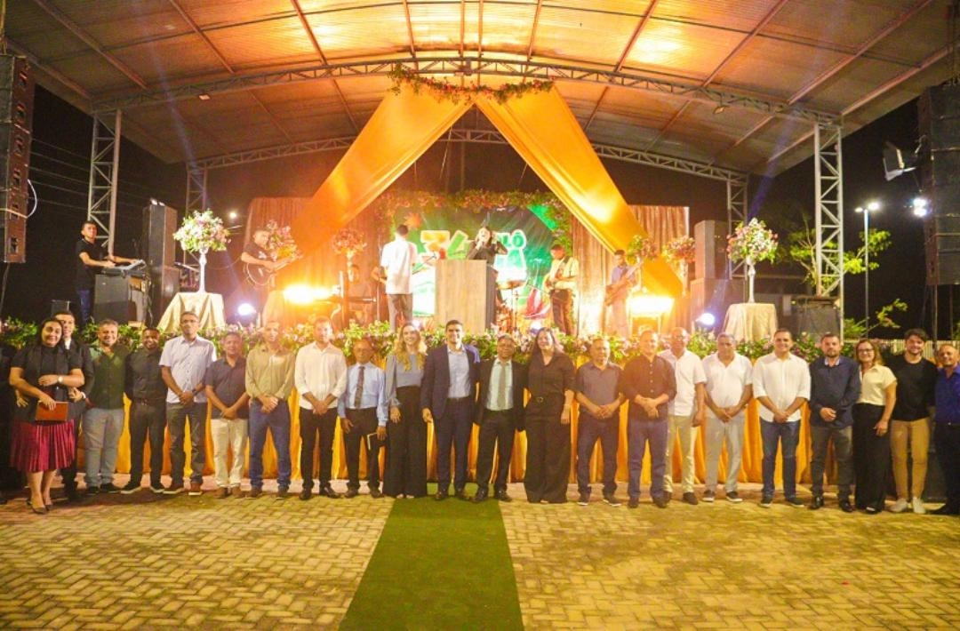 Culto de graças e show gospel marcam programação dos 34 anos de Colônia do Piauí