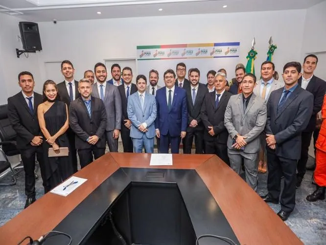 Governador Rafael Fonteles nomeia 17 novos peritos para a Polícia Civil do Piauí