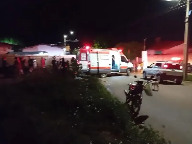Homem é atingido por  bala perdida no bairro Rosário, em Oeiras