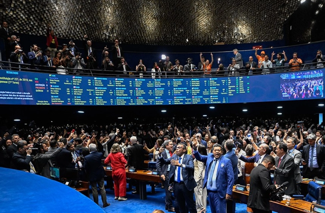 Fim da escala 6x1: veja quando começam a valer as novas regras de trabalho