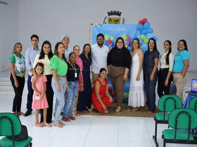 Prefeitura de São Miguel do Fidalgo promove palestra para conscientização sobre o autismo