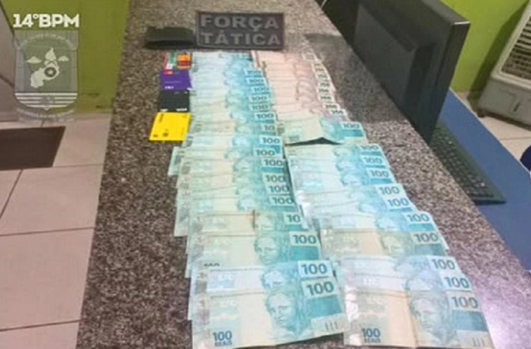 Mais de R$ 5 mil é furtada de lava-jato em Simplício Mendes; menor é identificado como autor