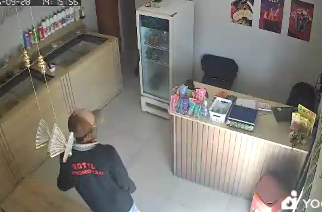 Homem é preso horas após furtar iPhone de estabelecimento e polícia recupera aparelho em Oeiras