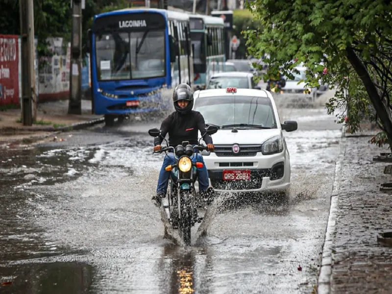 Paulistana e Teresina registram os dois maiores volumes de chuva do Piauí nas últimas 24 horas