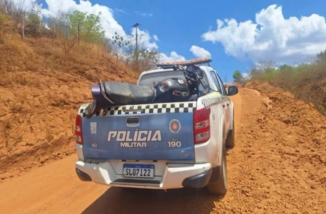 Dupla é presa após assalto a comércio de gás em Oeiras
