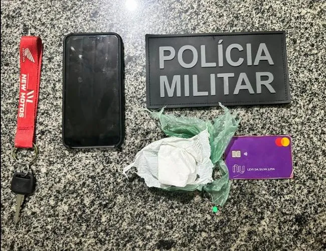 Polícia Militar apreende drogas e efetua prisão na rodovia PI-249 em Campinas do Piauí