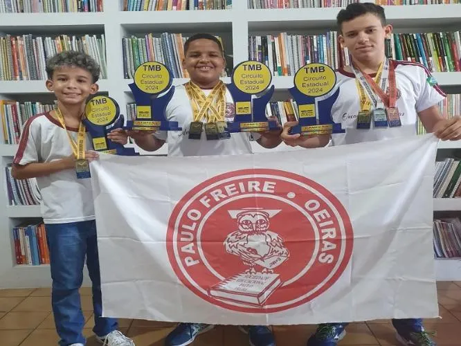 Alunos da Sociedade Educacional Paulo Freire brilham no Campeonato Piauiense de Tênis de Mesa