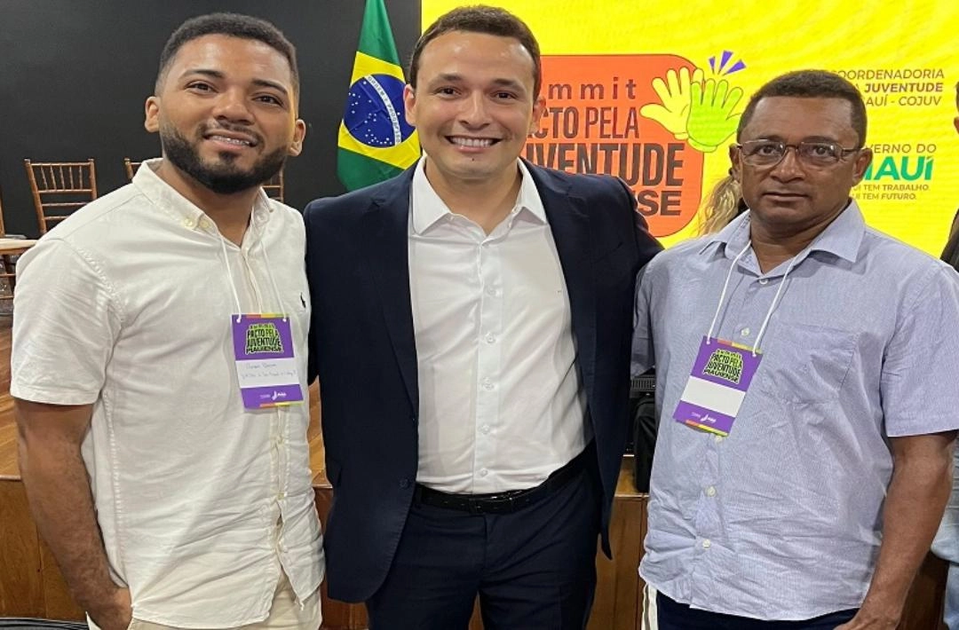 São Miguel do Fidalgo participa de evento estadual para debater políticas para jovens