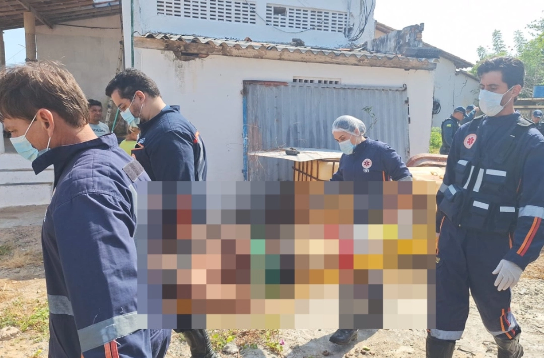 Homem se finge de morto e é encontrado enrolado em saco após ser baleado no Piauí