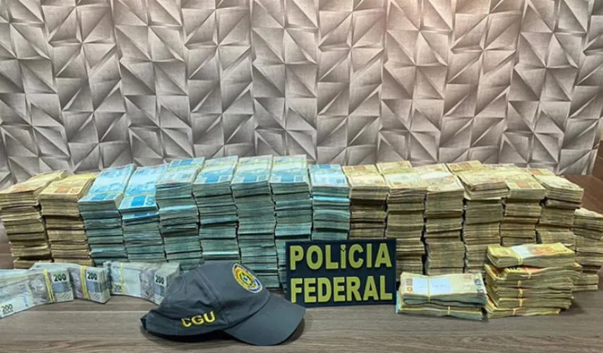 Escritório de vereador de Teresina é alvo de operação da Polícia Federal que apreende R$ 1,6 milhão em espécie