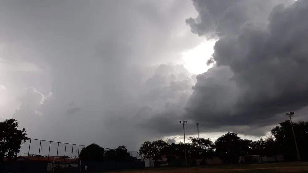 Alerta de chuvas intensas no Piauí: Mais de 190 cidades permanecem sob risco