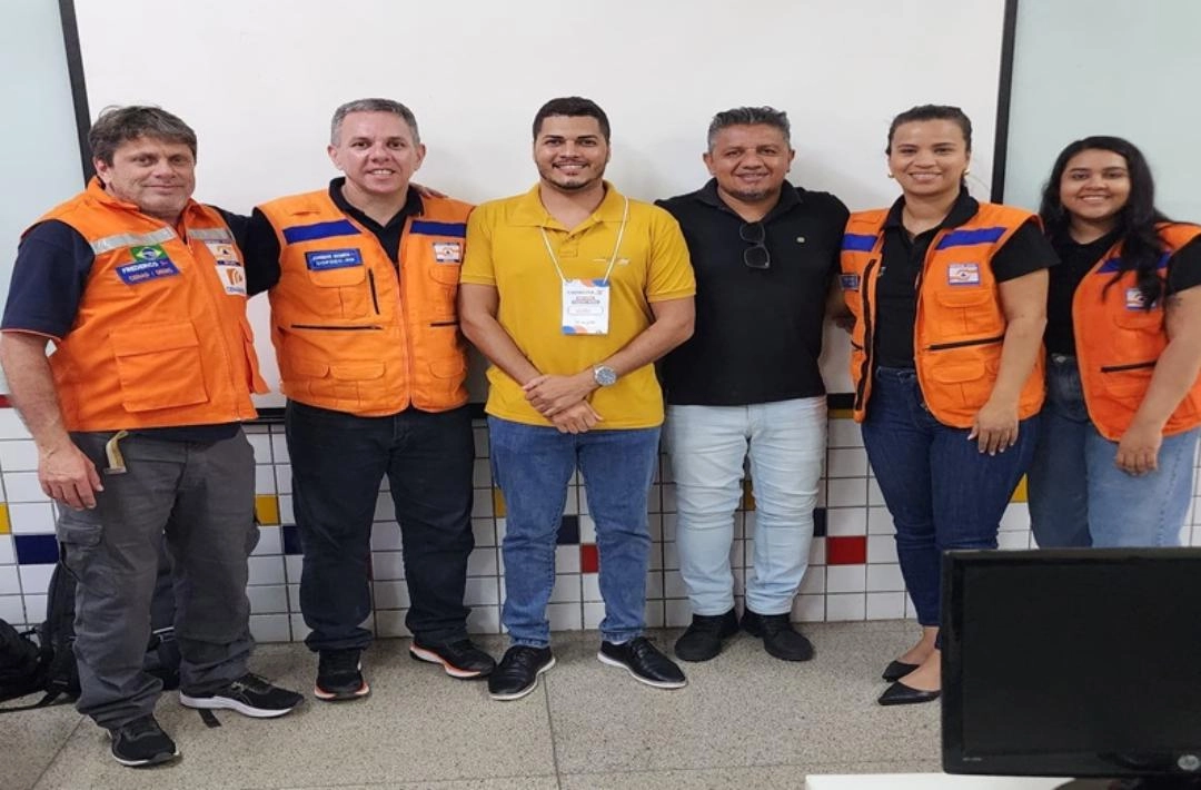 Representantes de Colônia do Piauí participam de oficina sobre desastres climáticos no IFPI de Floriano