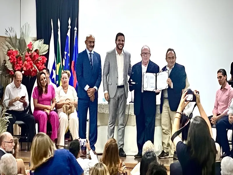 Padre João de Deus é homenageado pelo Conselho Regional de Educação do Piauí