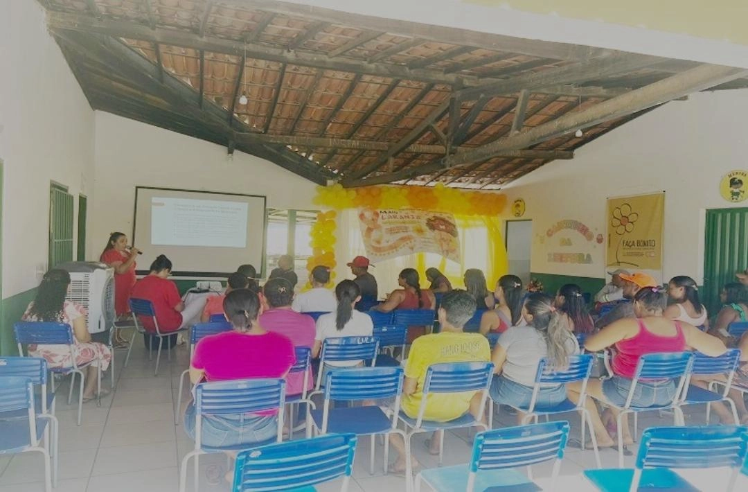 Educação de São Miguel do Fidalgo promove roda de conversa com famílias como parte da campanha Maio Laranja