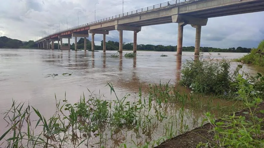 Três adolescentes são levados pela correnteza e desaparecem no rio Parnaíba em Luzilândia