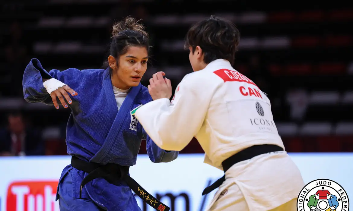 Jéssica Lima conquista medalha de prata no Grand Slam de Judô na Turquia em seu primeiro dia
