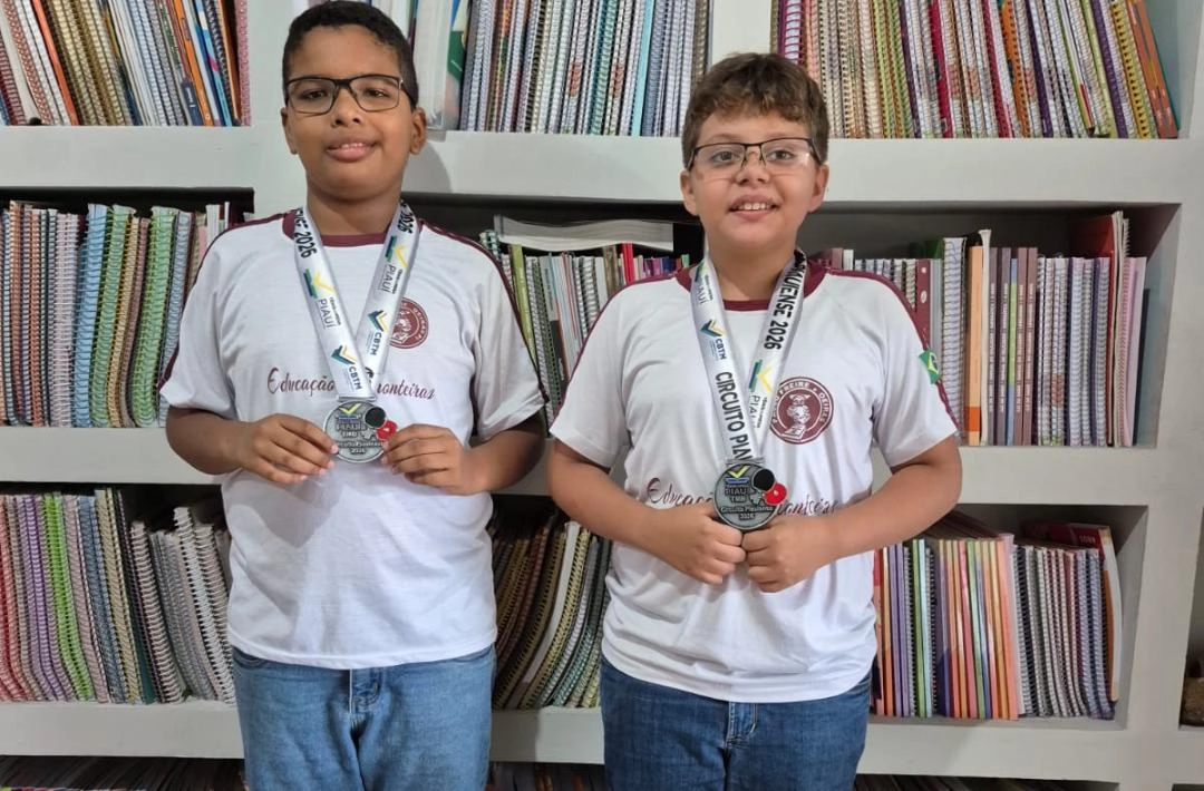 Alunos da Sociedade Educacional Paulo Freire conquistam medalha de prata no Campeonato Piauiense de Tênis de Mesa