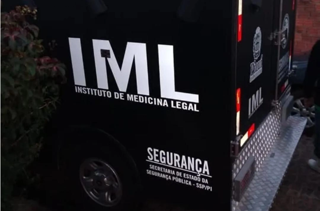 Menina de 12 anos é encontrada morta no quintal de casa em Barras
