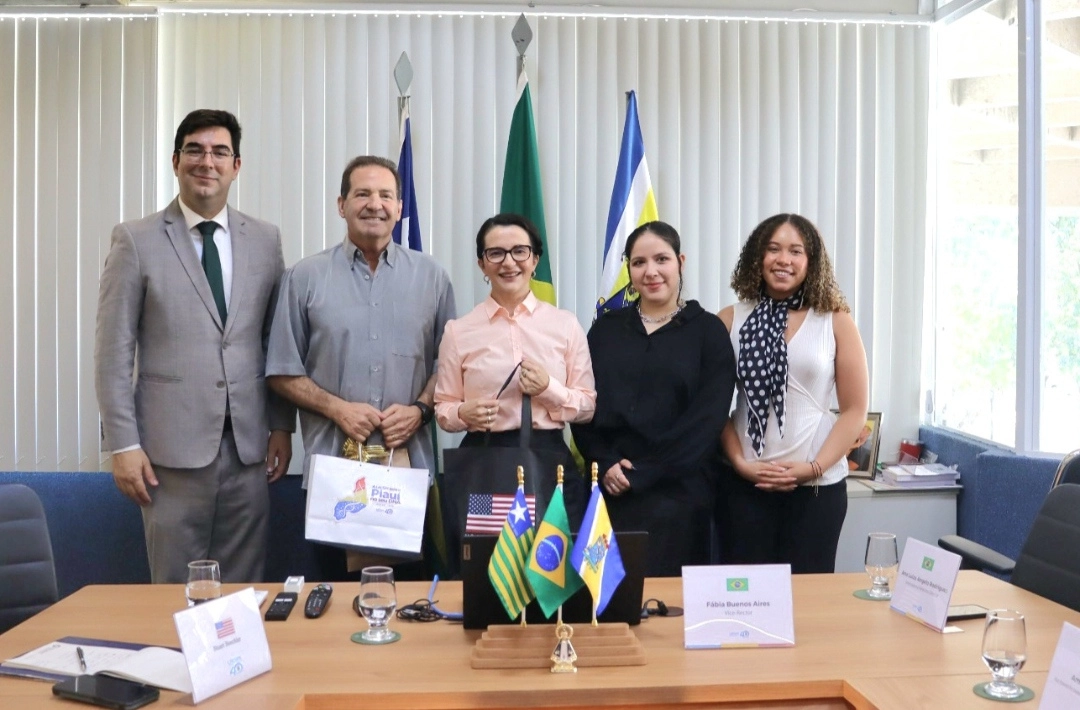 Uespi e Consulado dos Estados Unidos discutem oportunidades de bolsas de estudo e intercâmbio