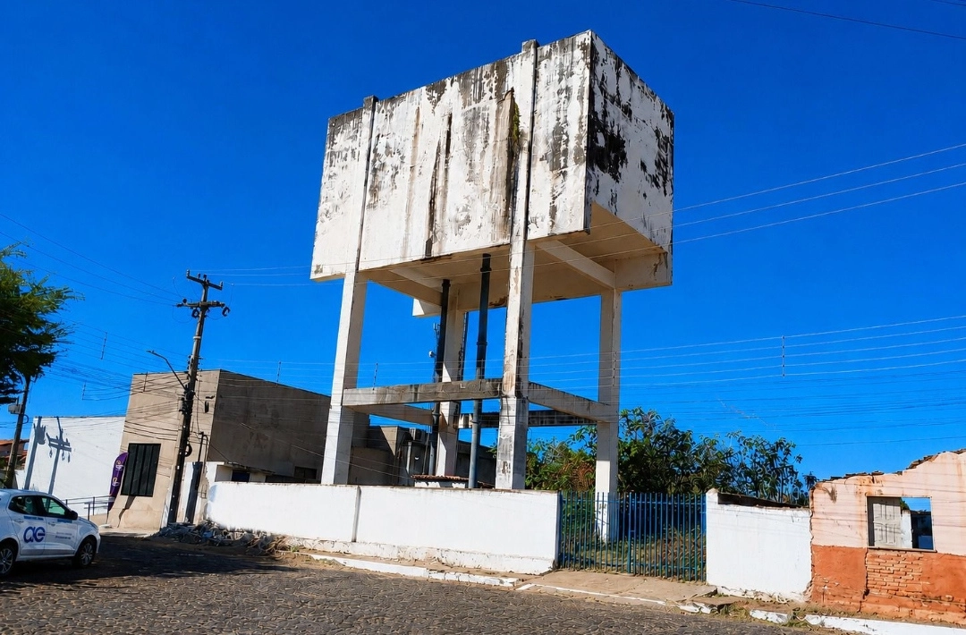 Falta d’água atinge bairros de Oeiras nesta terça-feira, 7, por manutenção em reservatório no Centro