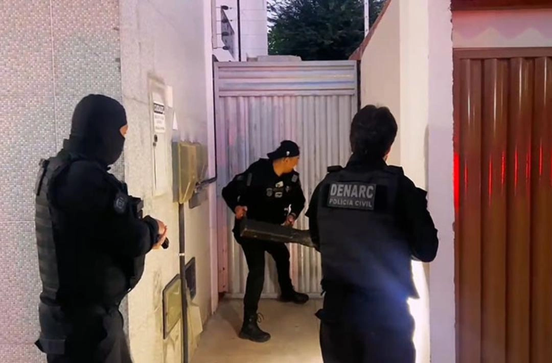 Polícia apreende 30 veículos usados para lavagem de dinheiro do tráfico no Piauí