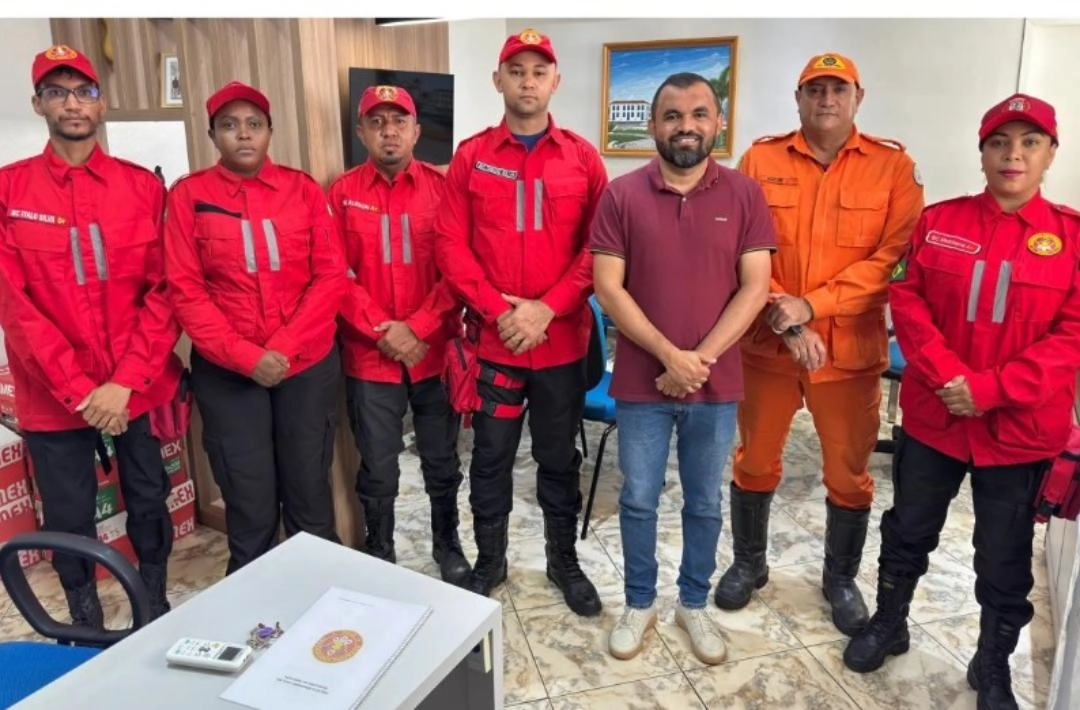 Projeto de lei propõe presença obrigatória de bombeiros civis em eventos realizados em Oeiras