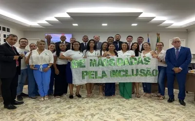 Mães atípicas levantam a bandeira da inclusão e empatia e participam de sessão da Câmara em Oeiras