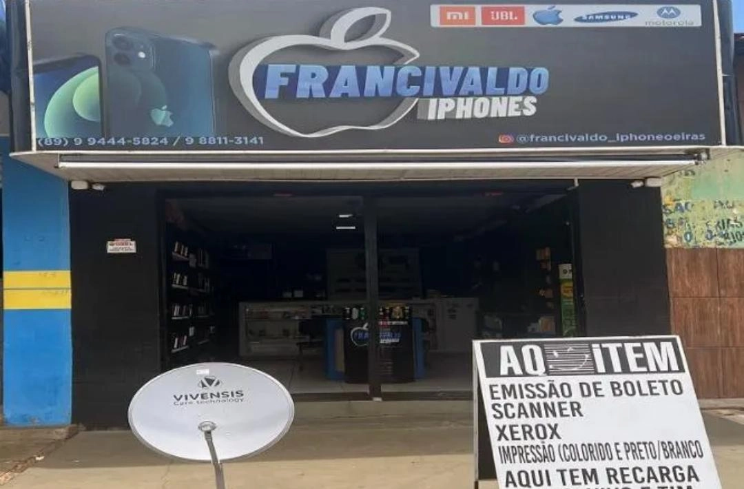 Empresário comenta assalto à loja de celulares em Oeiras
