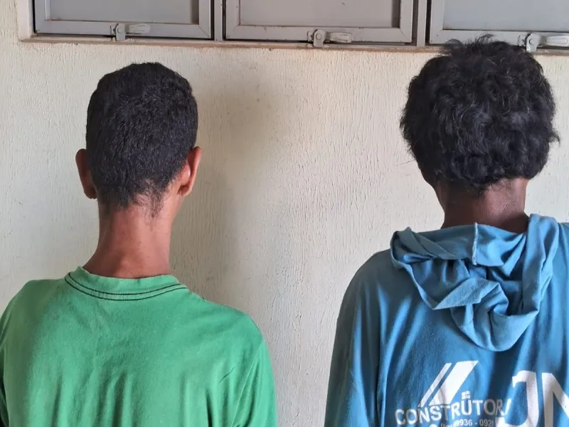 GPM prende dois homens acusados de furto a residências em São Julião
