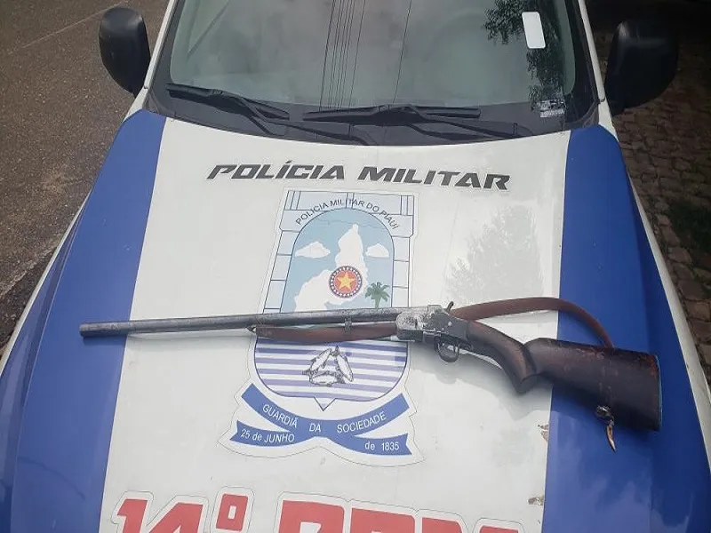 Polícia Militar apreende arma utilizada por homem para ameaçar companheira em São João da Varjota