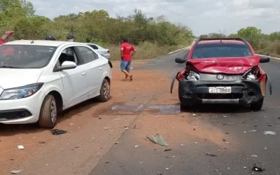 Irmão do humorista João Cláudio se envolve em acidente na BR-343 em Piripiri