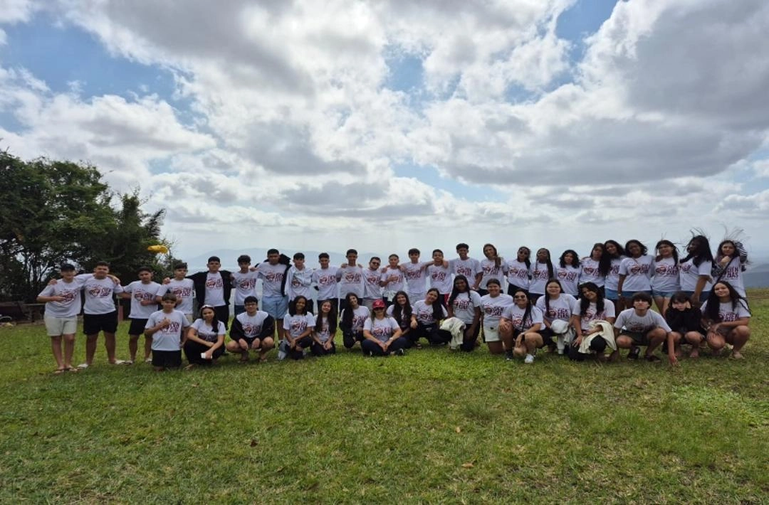 Alunos da Sociedade Educacional Paulo Freire participam de visita de estudos à Serra da Ibiapaba