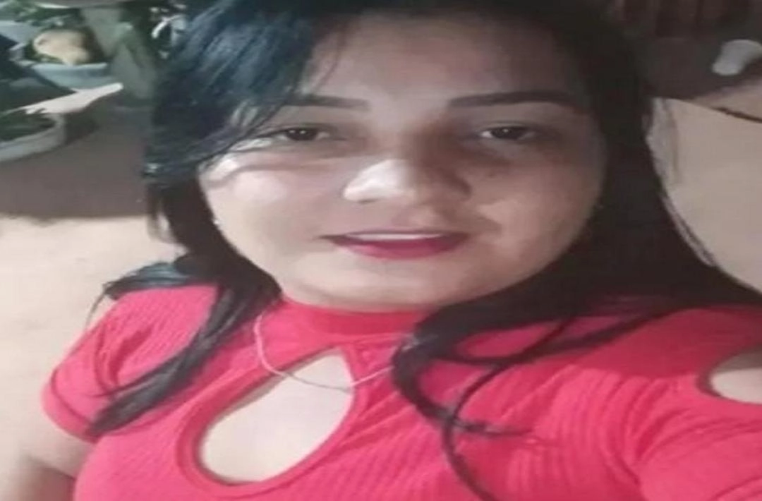 Mulher morre em acidente e polícia apura se ela ia à delegacia denunciar violência doméstica