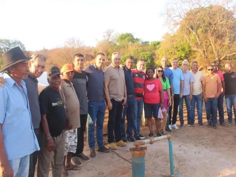Zé Raimundo entrega abastecimento d'água que beneficia 44 famílias na comunidade Tamboril em Oeiras